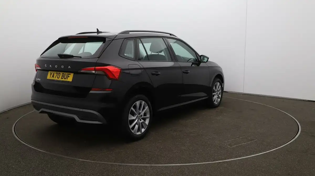 2020-skoda-kamiq-10-tsi-se-95ps-big-53