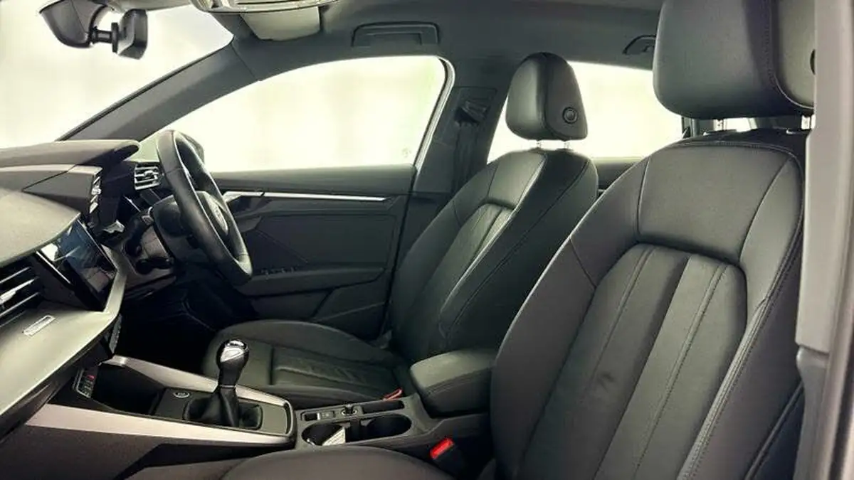2023-audi-a3-10-30-tfsi-sportback-5d-big-38
