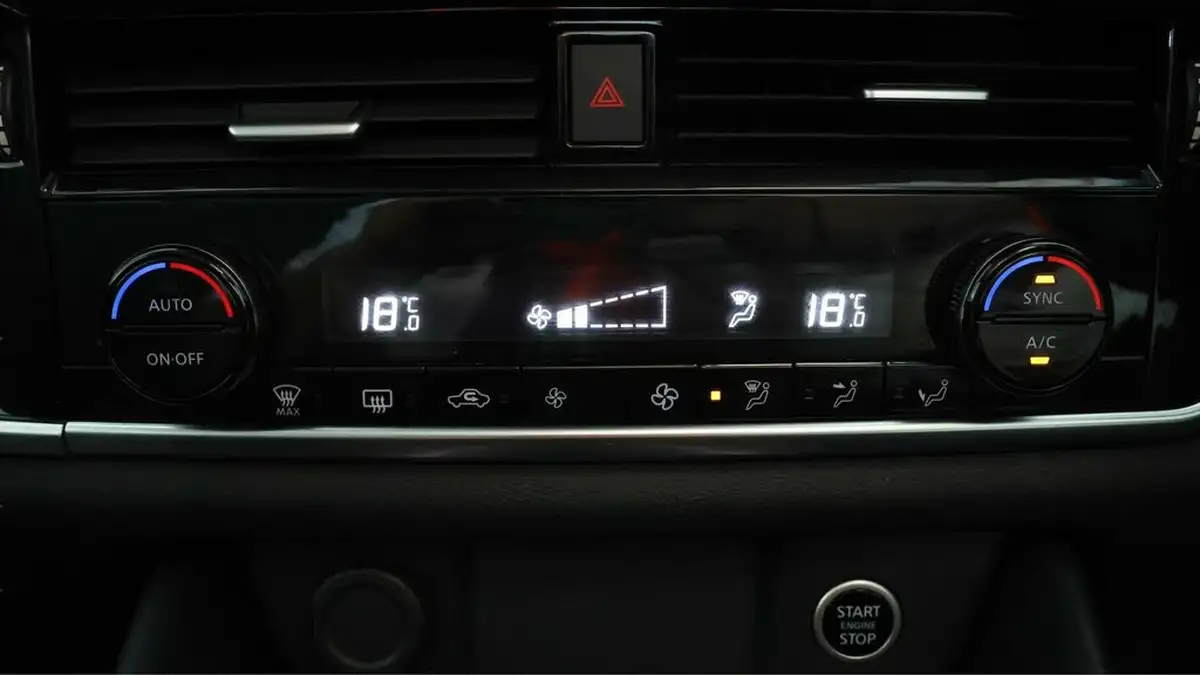 2022-nissan-qashqai-13-dig-t-n-connecta-140ps-big-11