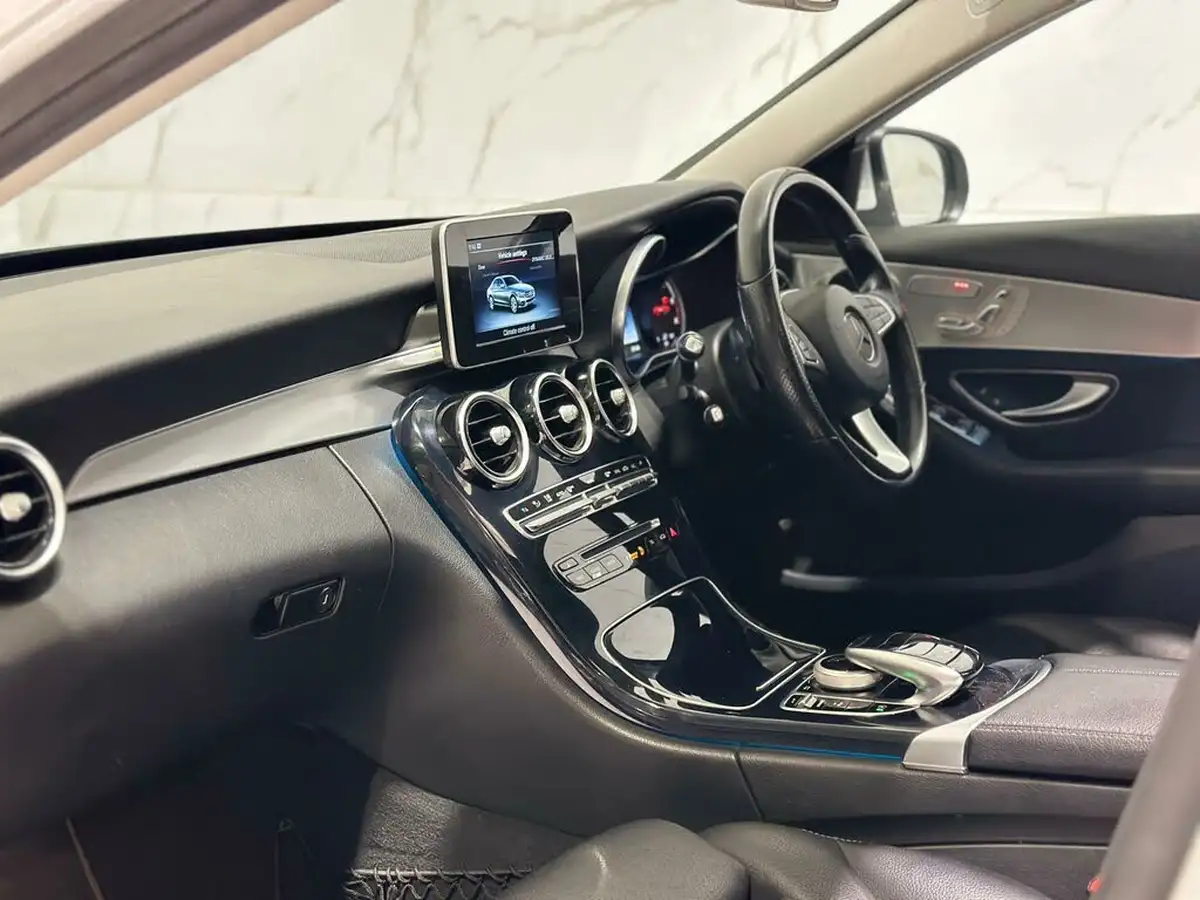 2016-mercedes-benz-c-class-16d-c200d-sport-premiumss-saloon-4d-auto-big-41