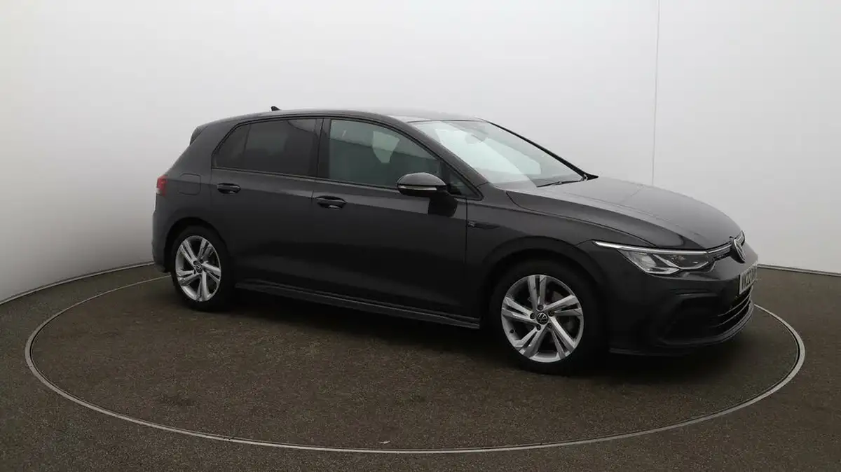 2022-volkswagen-golf-15-etsi-r-line-150ps-hatchback-big-38