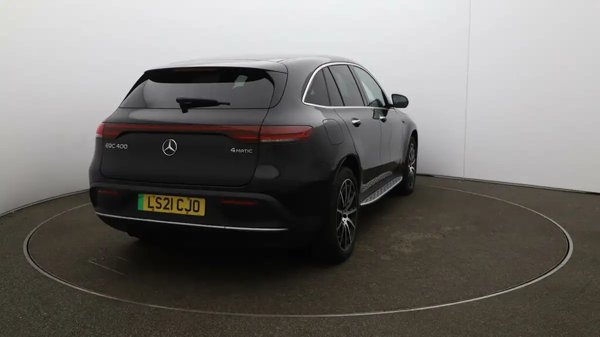 2021-mercedes-benz-eqc-e-eqc-400-amg-line-big-55