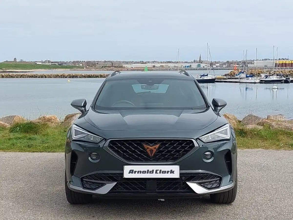2021-cupra-formentor-14-e-hybrid-vz2-big-18