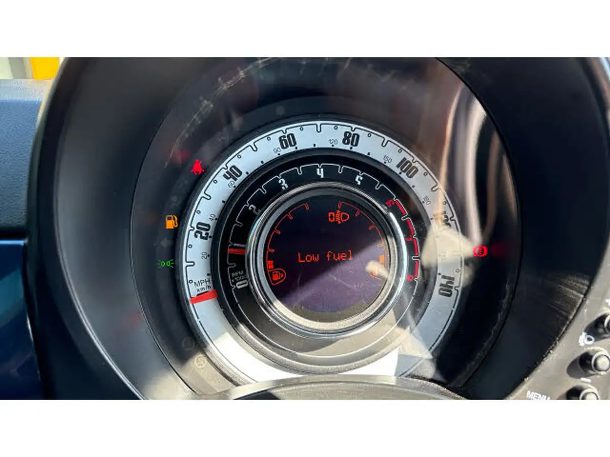 2020-fiat-500-10-lounge-big-17