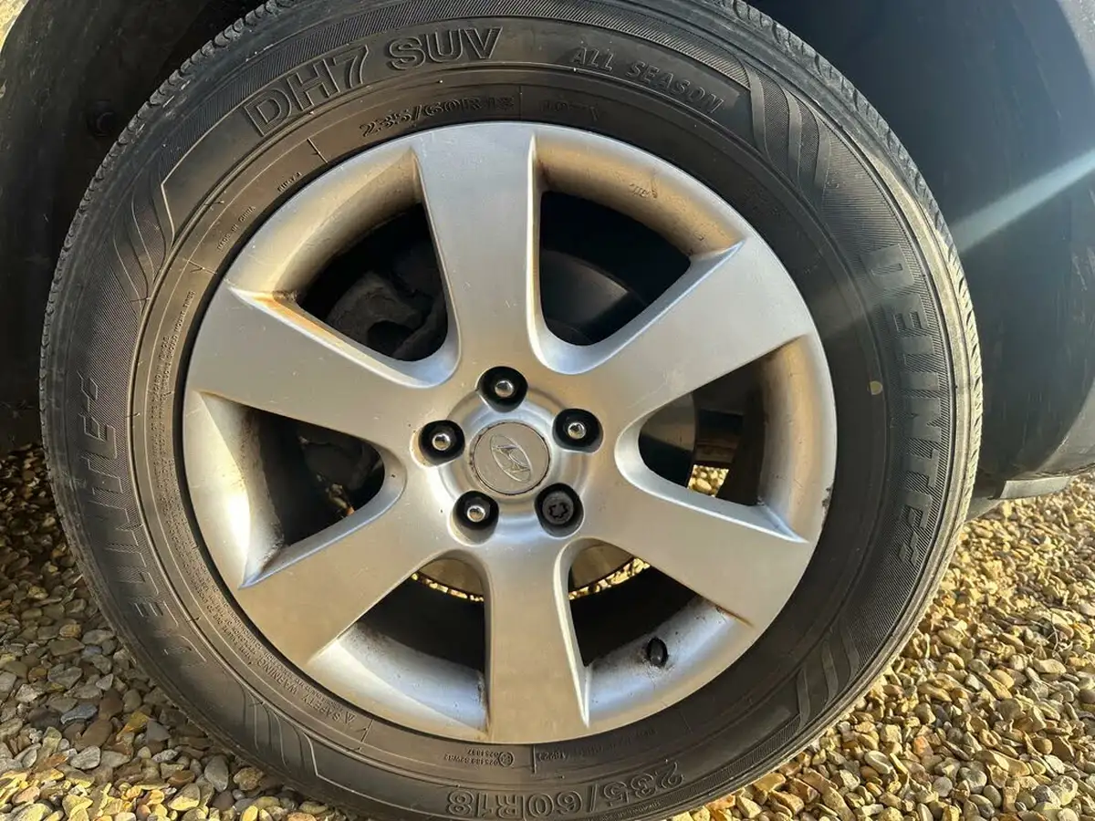 2009-hyundai-santa-fe-22td-limited-big-2