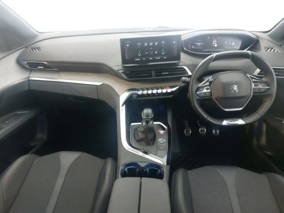 2022-peugeot-5008-suv-12-puretech-gt-big-2
