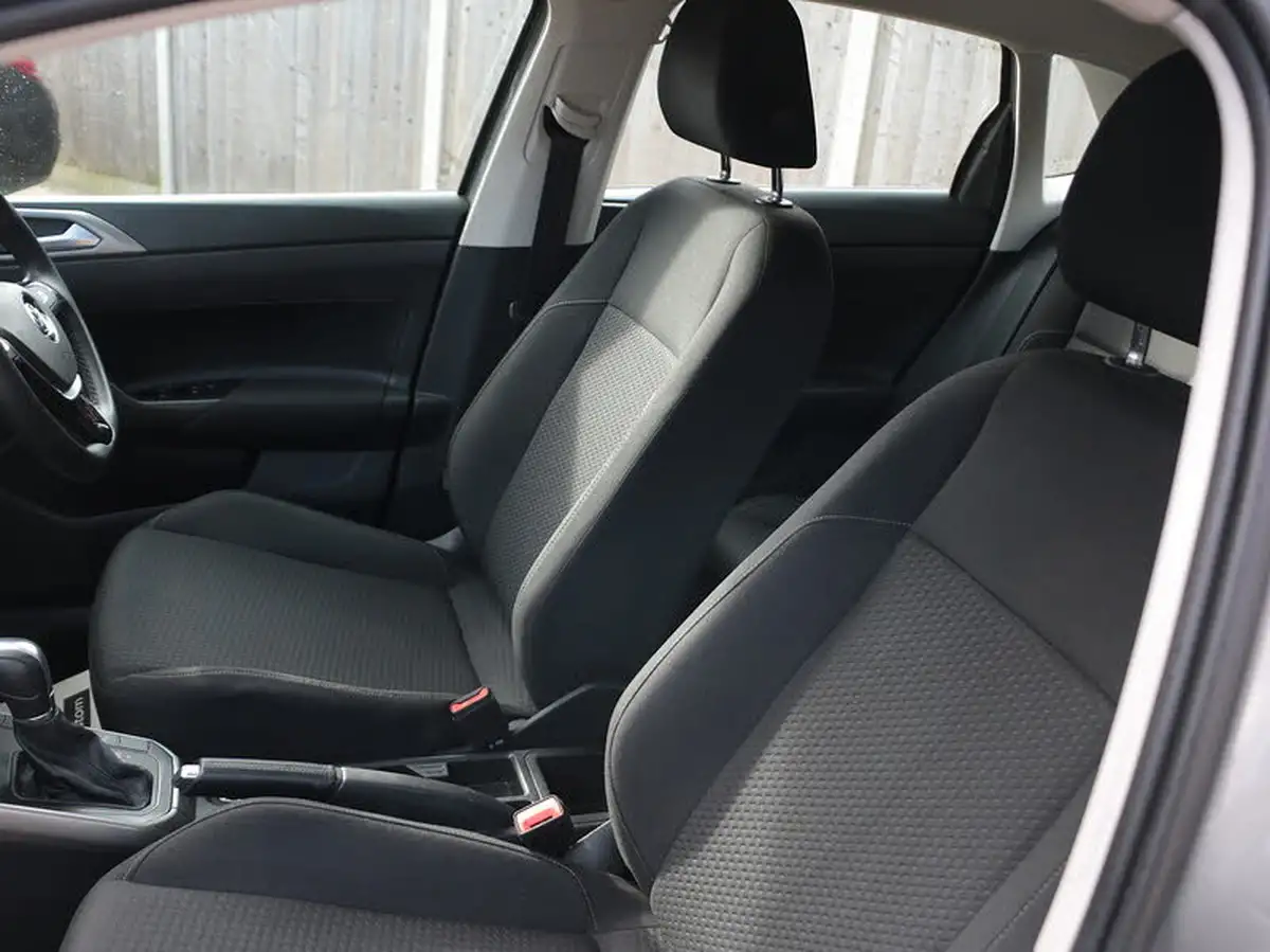 2019-volkswagen-polo-10-tsi-se-ss-dsg-big-38