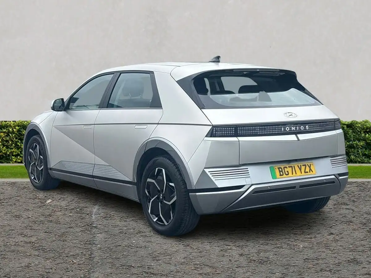 2022-hyundai-ioniq-5-e-premium-217ps-73kwh-rwd-big-5