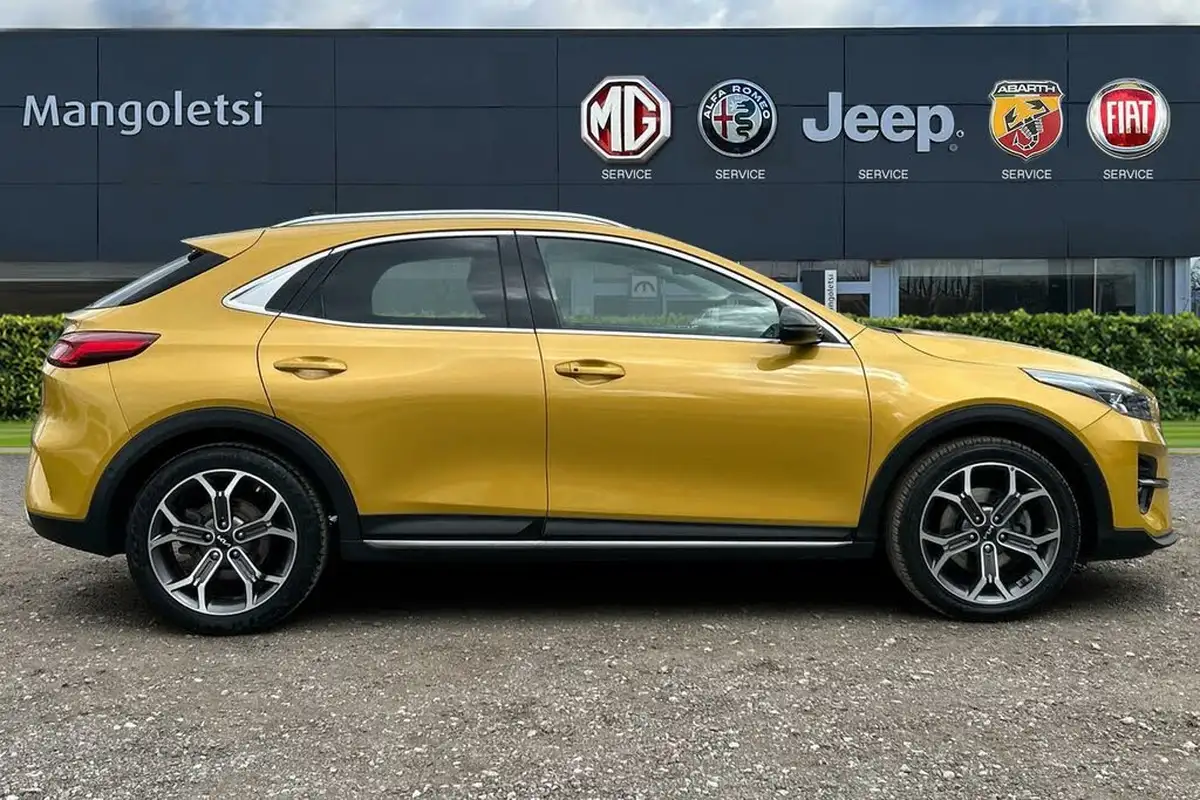 2021-kia-xceed-15-t-gdi-4-big-3