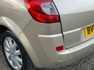 2008-renault-scenic-16-dynamique-small-21