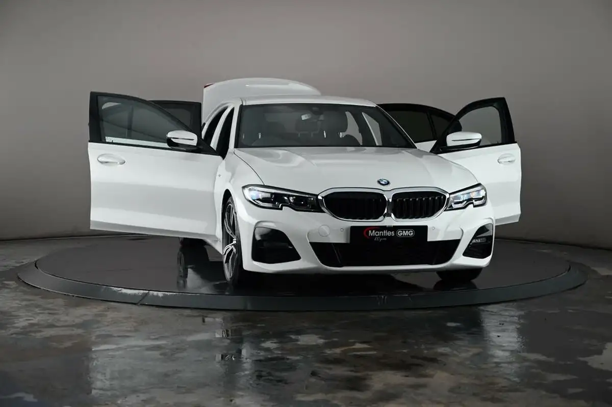 2020-bmw-3-series-20-320i-m-sport-tu-saloon-4d-big-39
