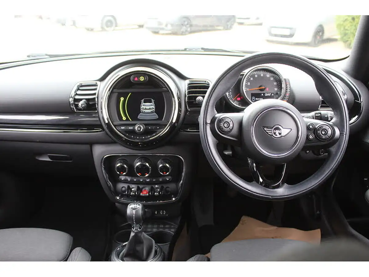 2016-mini-clubman-15-cooper-134bhp-big-15