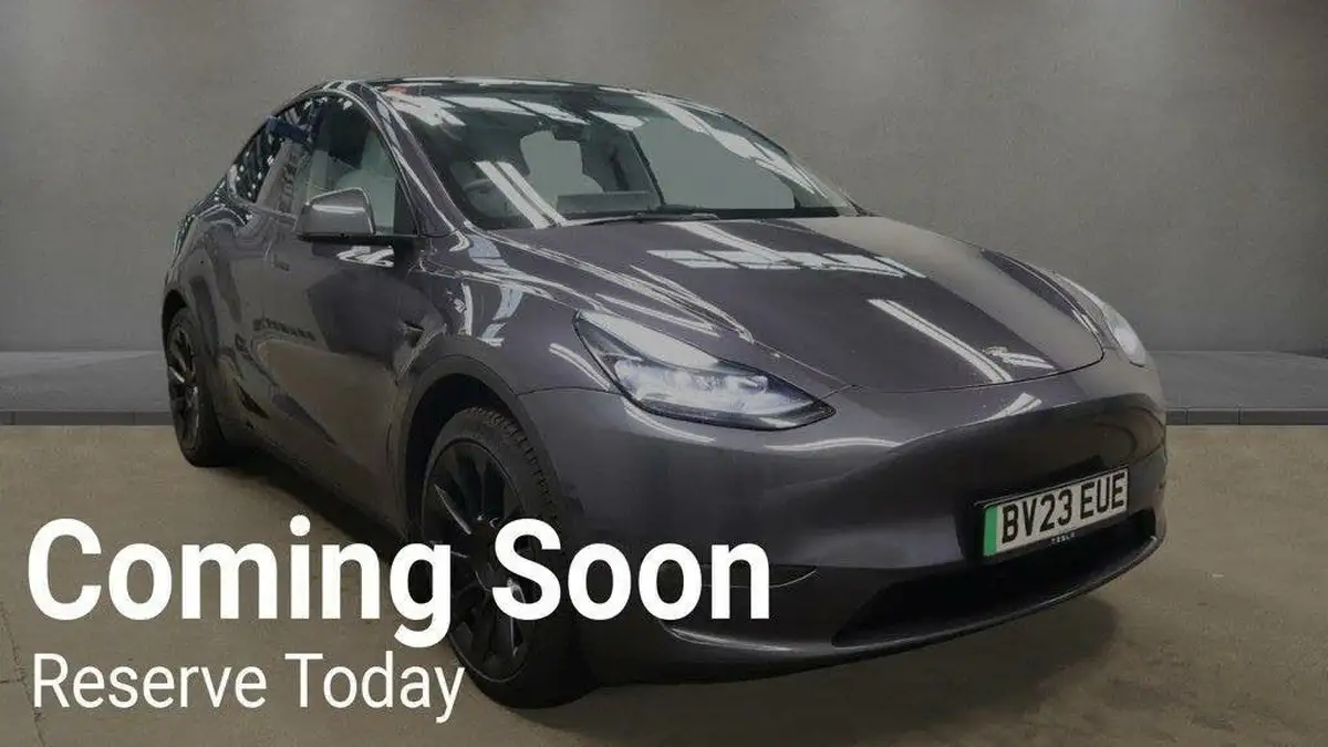 2023-tesla-model-y-e-long-range-big-0