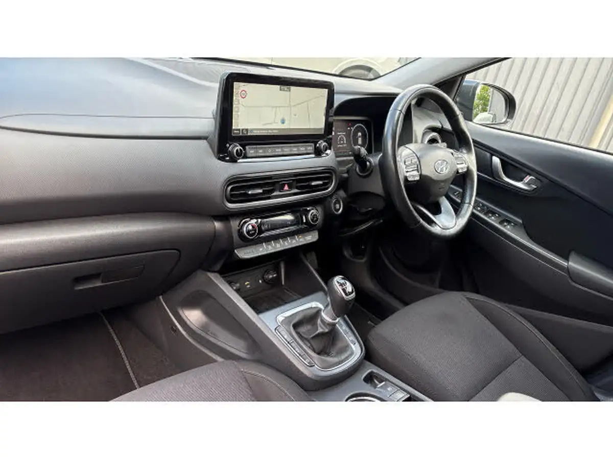 2021-hyundai-kona-10-t-gdi-premium-48-volt-mhev-big-8