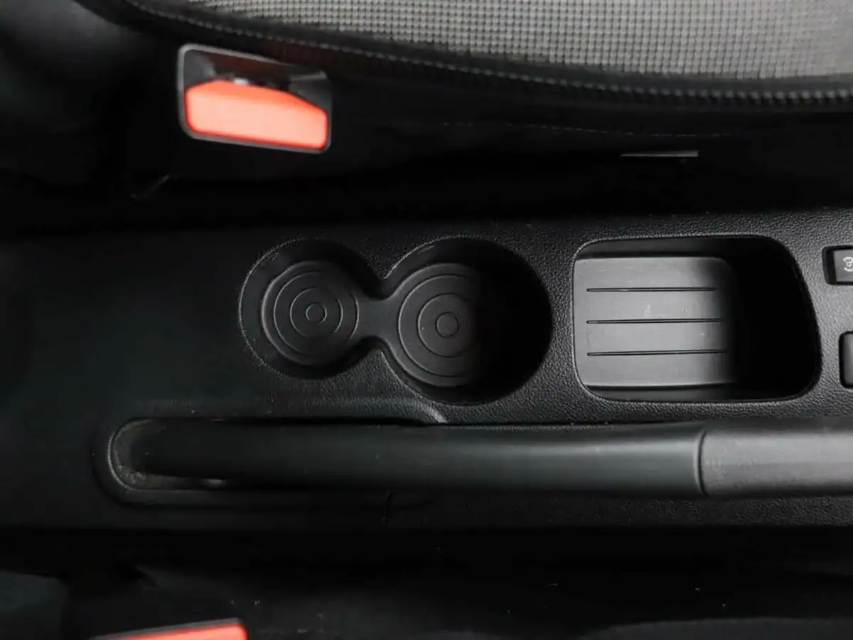 2017-renault-captur-12-tce-dynamique-nav-energy-ss-edc-auto-big-45