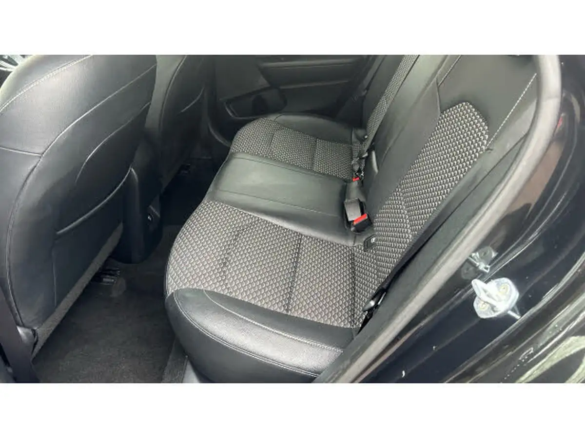 2022-kia-ceed-15-t-gdi-3-sportswagon-big-15