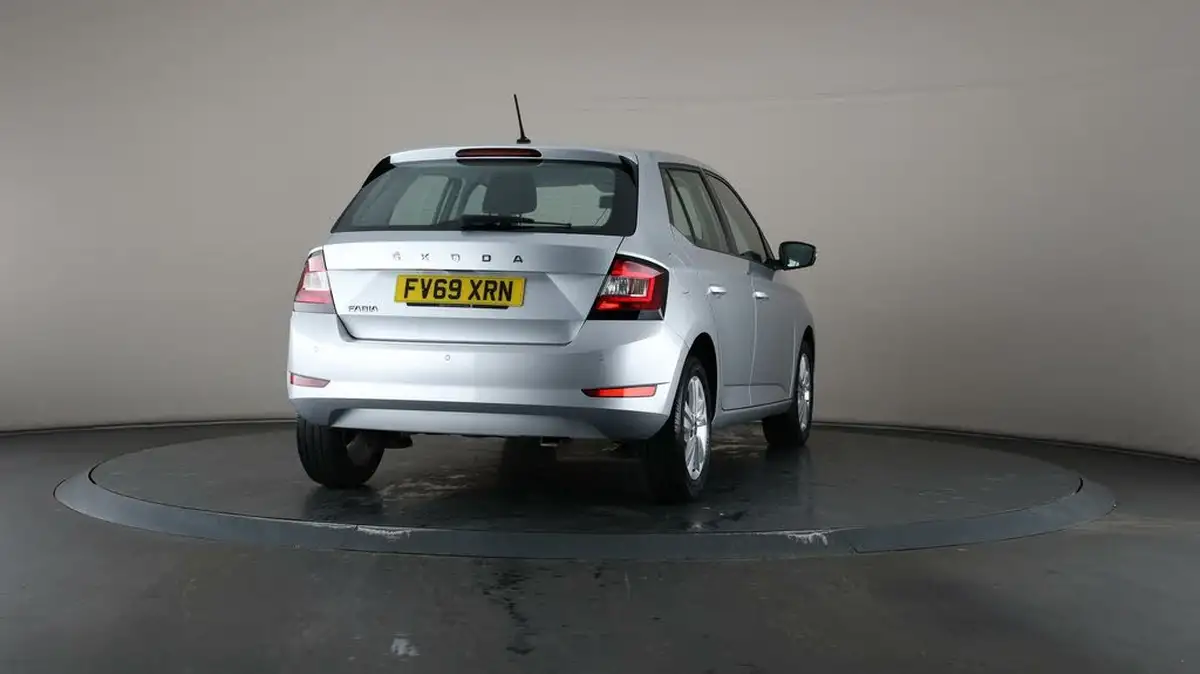 2019-skoda-fabia-10-mpi-se-60ps-hatchback-big-67