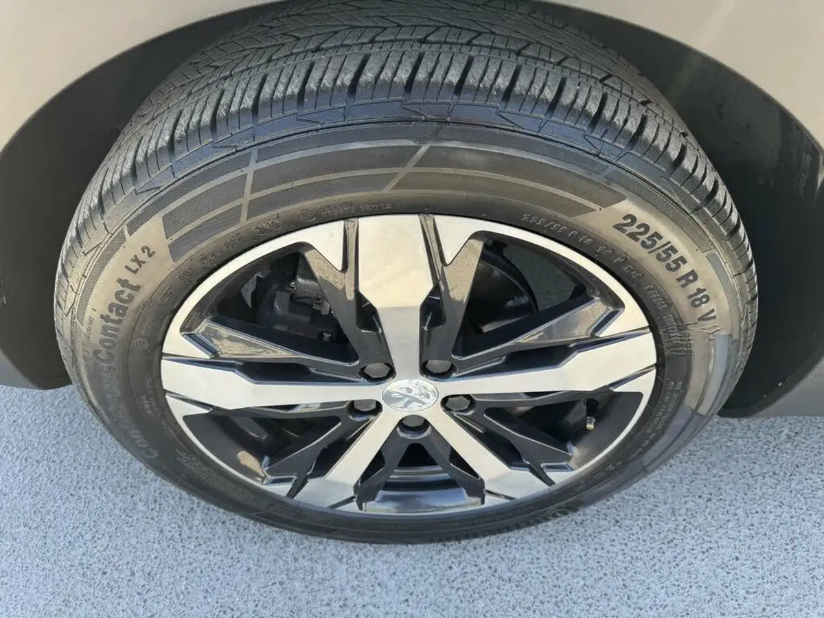 2018-peugeot-3008-suv-12-puretech-allure-eat6-big-36