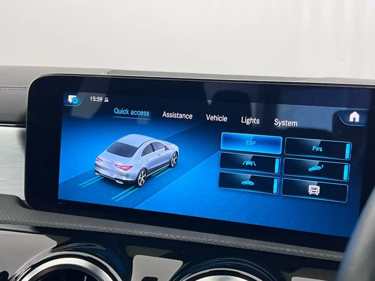 2021-mercedes-benz-cla-13-cla-200-amg-line-coupe-4d-big-23
