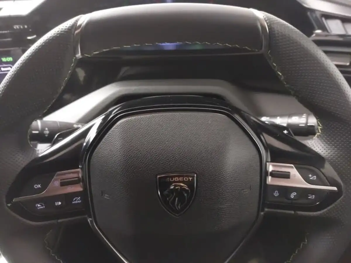 2023-peugeot-308-15-bluehdi-gt-130ps-big-9