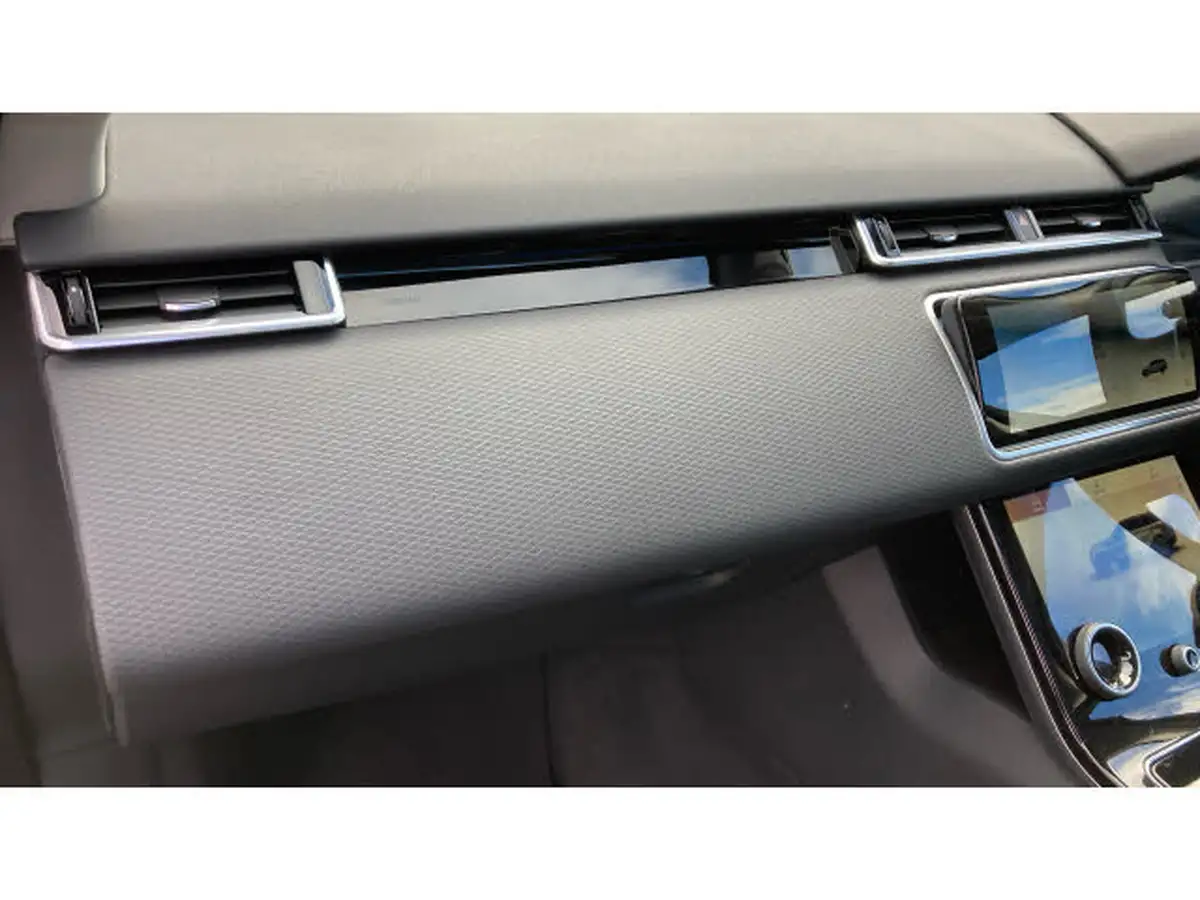 2023-land-rover-range-rover-velar-20-d200-velar-big-25