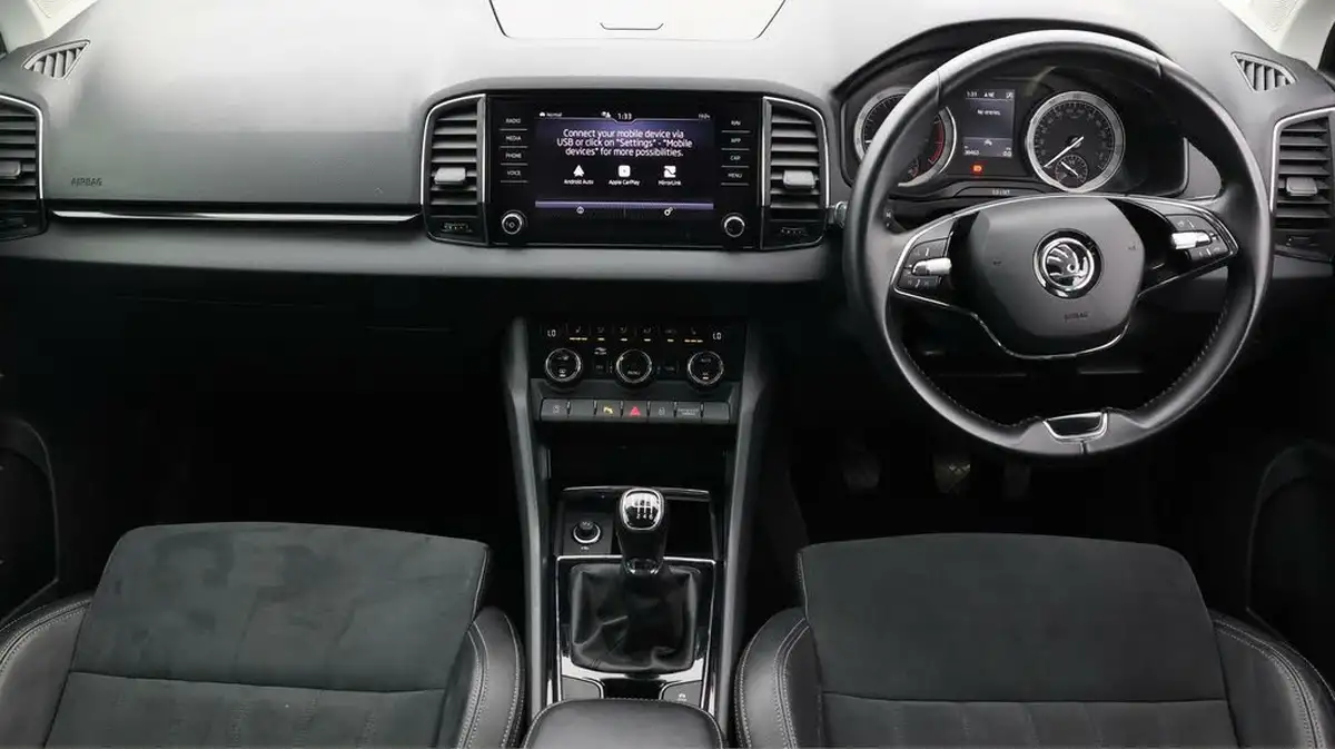 2022-skoda-karoq-10-tsi-se-l-big-12