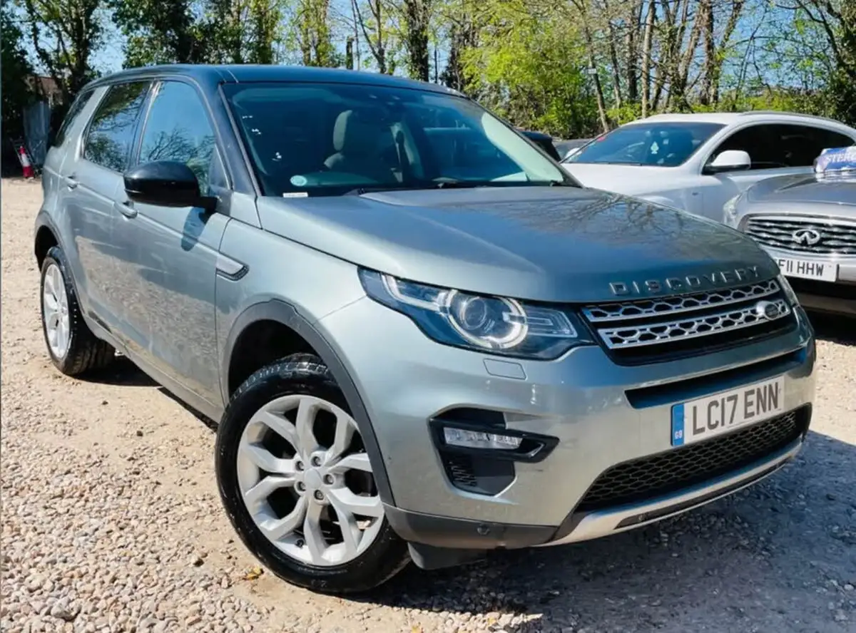 2017-land-rover-discovery-sport-20td4-hse-182ps-suv-auto-big-0