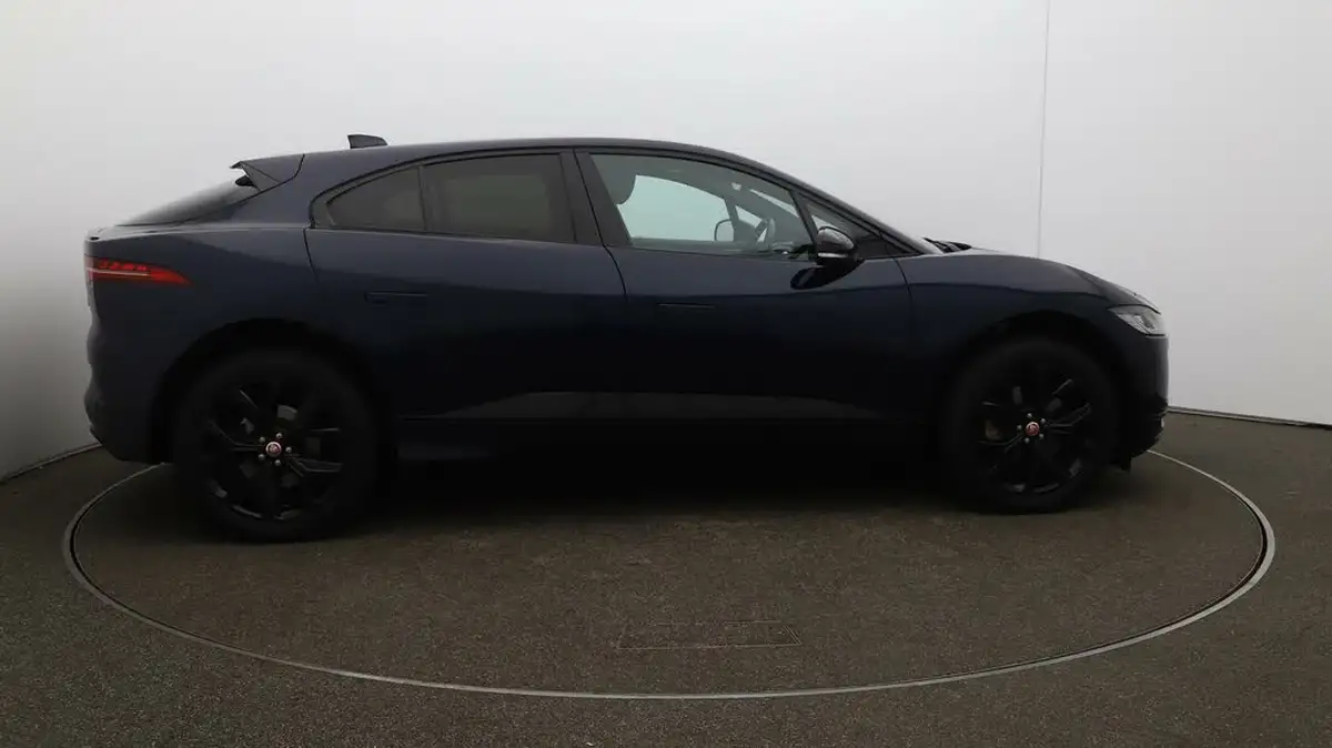 2022-jaguar-i-pace-ev400-hse-black-big-51