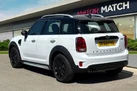 2019-mini-countryman-15-cooper-classic-small-1