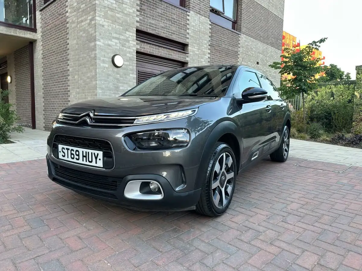 2019-citroen-c4-cactus-12-puretech-flair-130ps-eat6-big-9