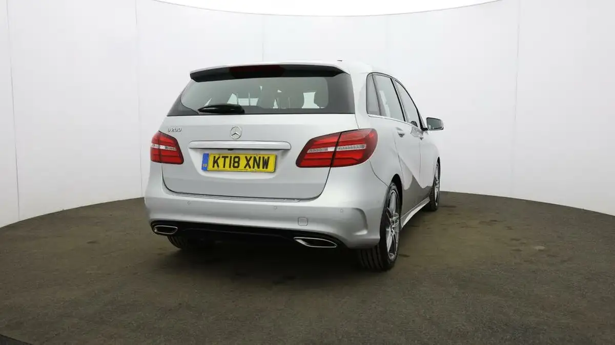 2018-mercedes-benz-b-class-16-b200-amg-line-156ps-premium-plusss-7g-dct-big-59