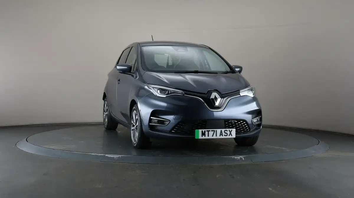 2021-renault-zoe-e-gt-line-big-50