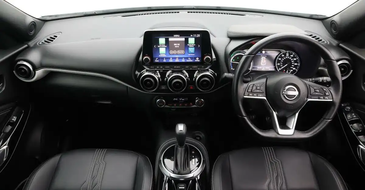 2022-nissan-juke-16-hybrid-premiere-edition-big-13