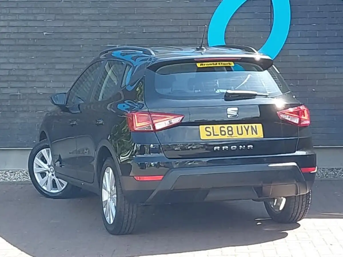2018-seat-arona-10-tsi-se-technology-115ps-dsg-big-1