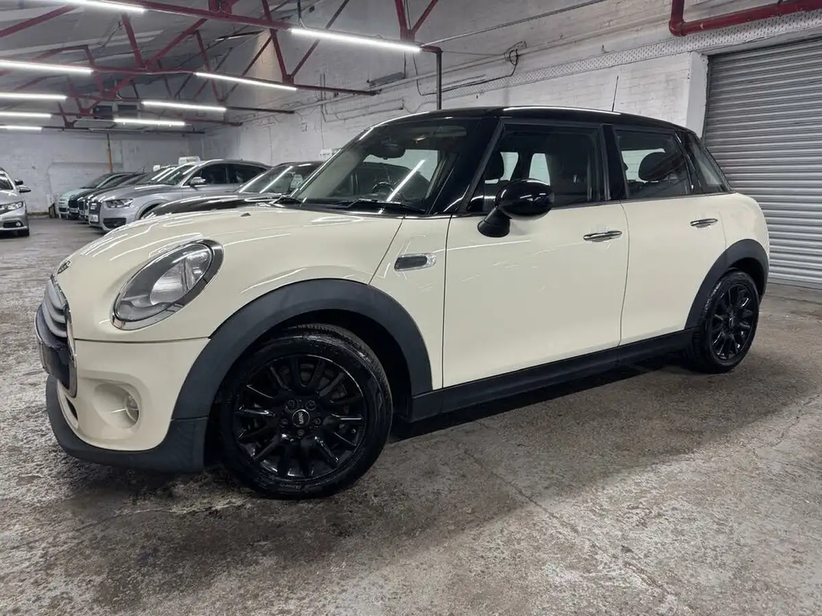 2015-mini-cooper-15td-cooper-d-114bhp-5d-big-58
