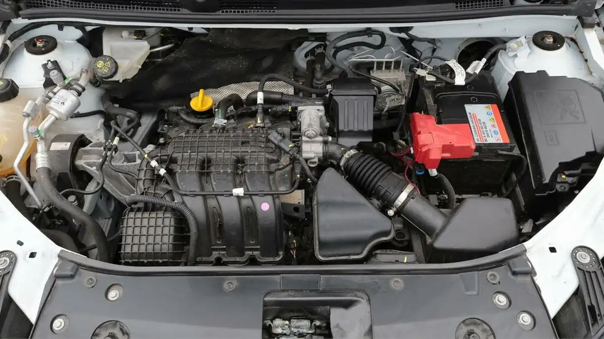 2022-dacia-sandero-10-sce-essential-big-18