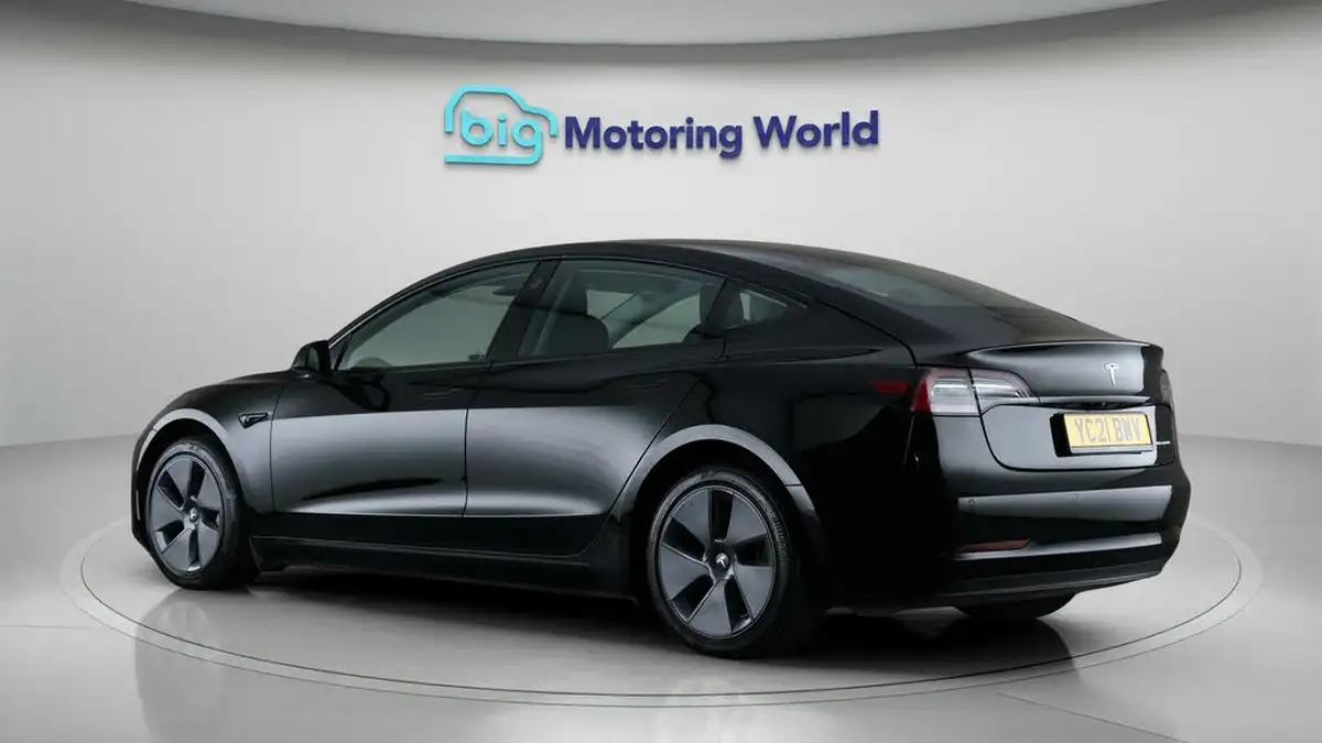 2021-tesla-model-3-e-long-range-4x4-big-5