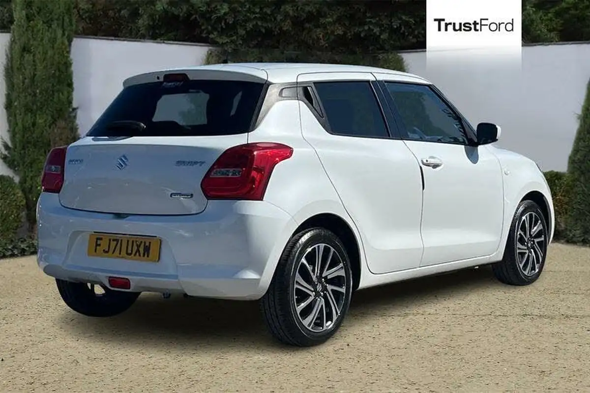 2021-suzuki-swift-12-dualjet-sz-l-big-3