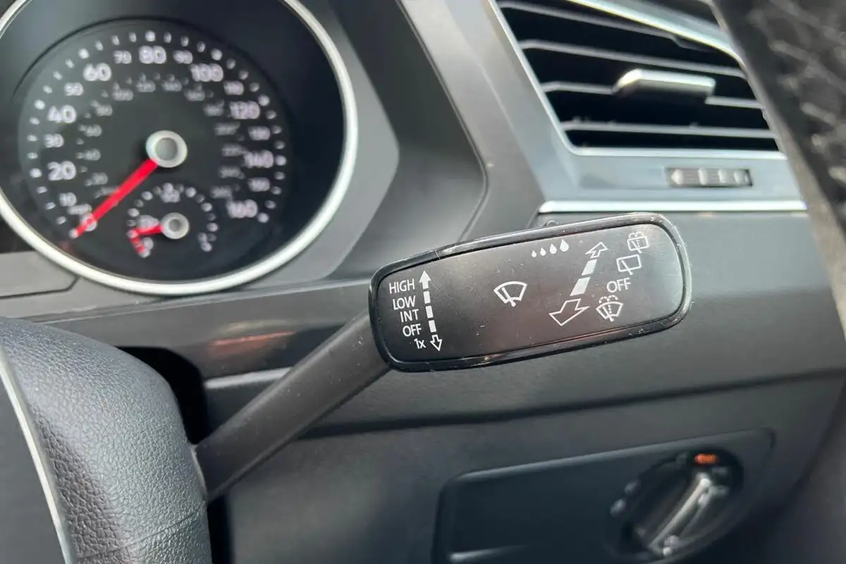 2018-volkswagen-tiguan-14-tsi-se-navigation-150ps-actss-big-25