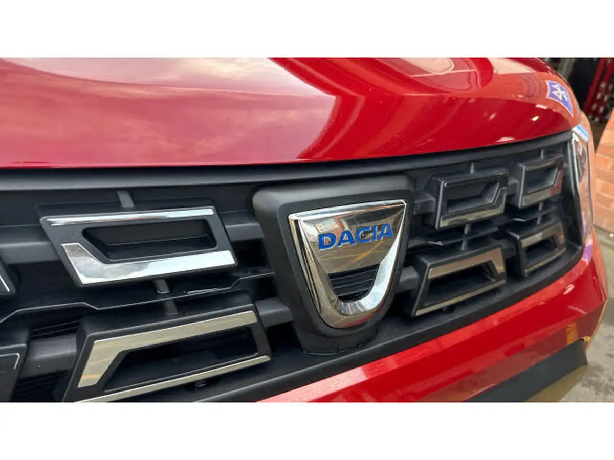 2022-dacia-duster-15dci-comfort-115hpeu6d-4x2-window-van-big-7