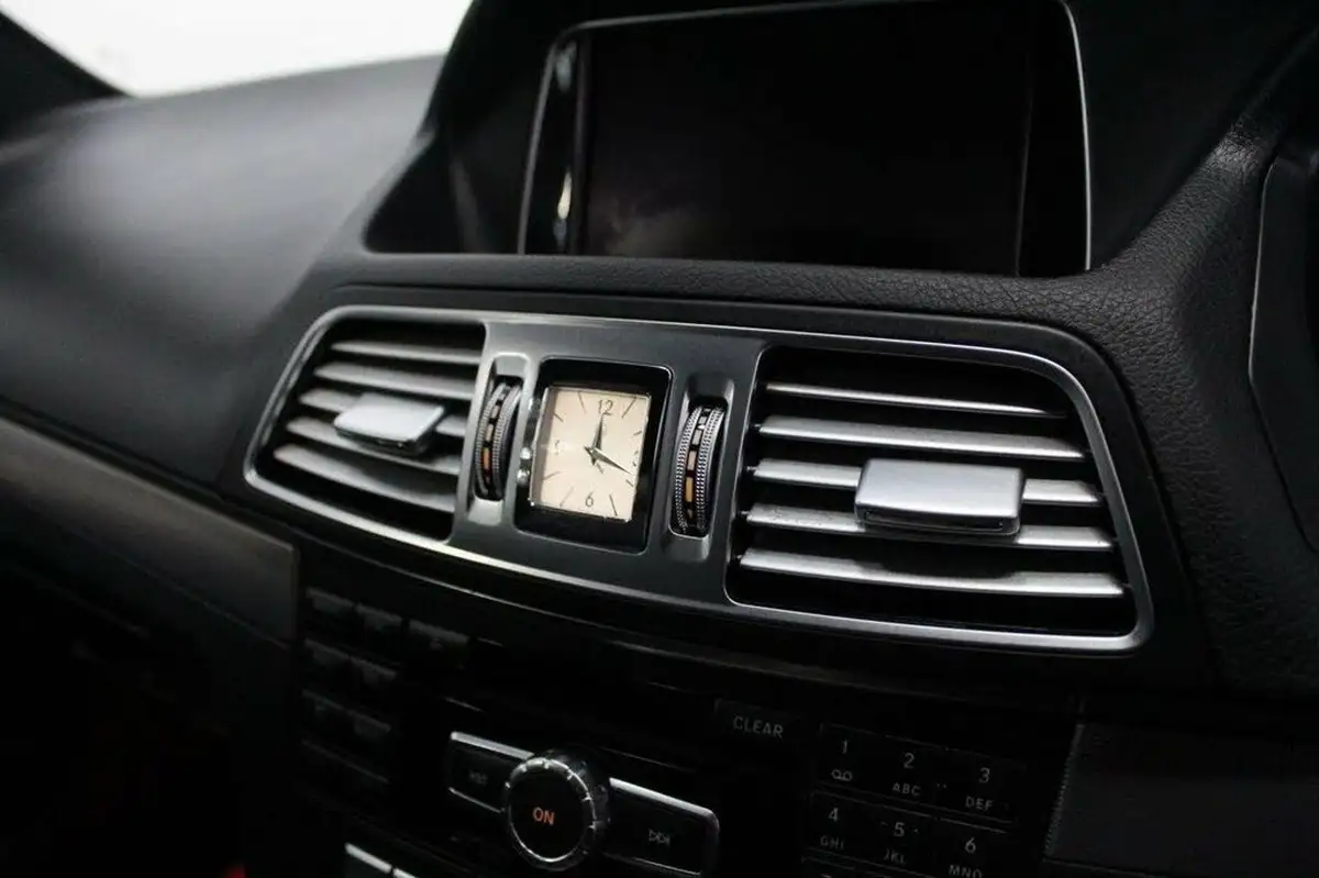 2014-mercedes-benz-e-class-21td-e250-cdi-amg-sport-21cdi-coupe-2d-big-36