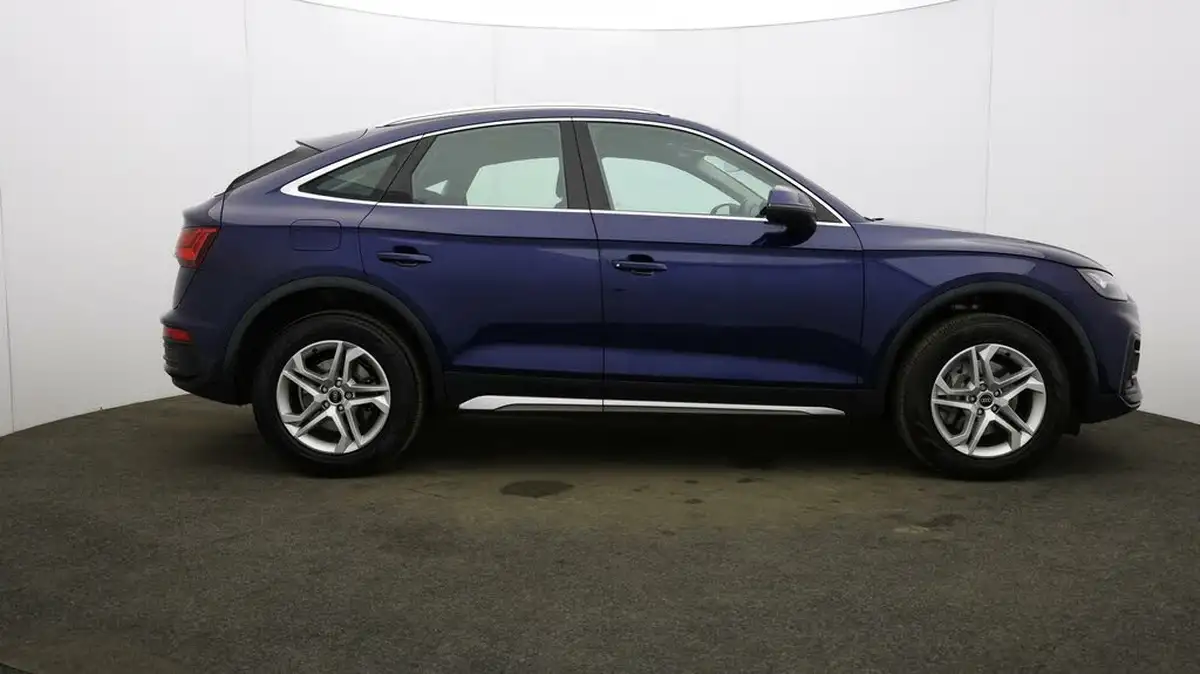 2022-audi-q5-20-45-tfsi-sportback-big-48