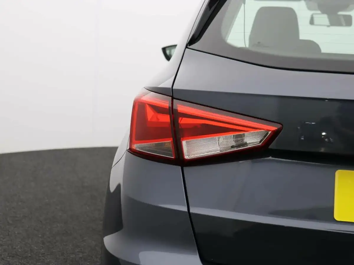 2021-seat-arona-10-tsi-se-technology-110ps-dsg-big-46