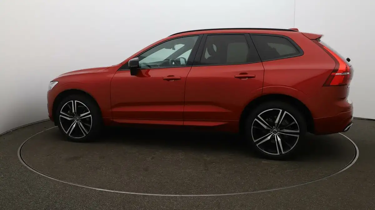 2021-volvo-xc60-20-b5-r-design-awd-big-56