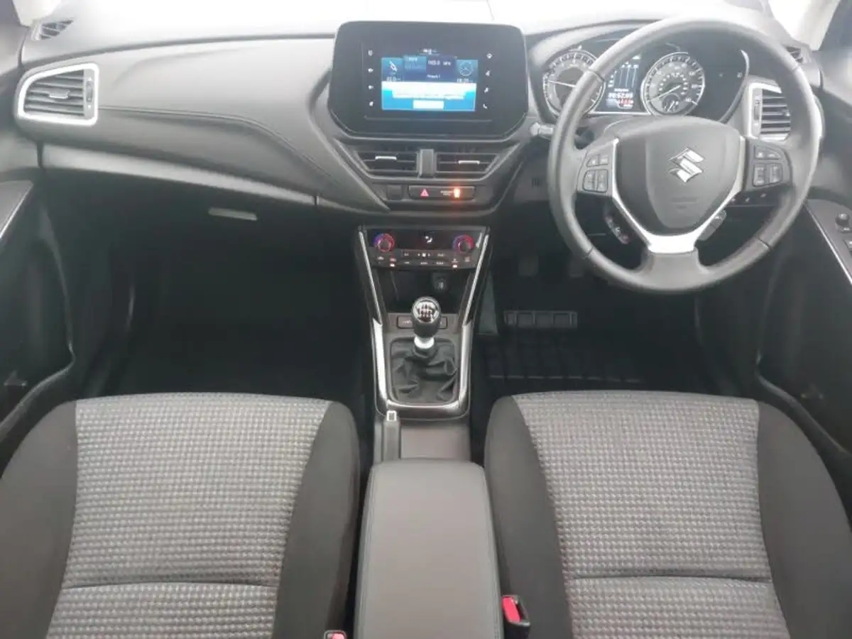 2024-suzuki-s-cross-14-boosterjet-motion-big-2