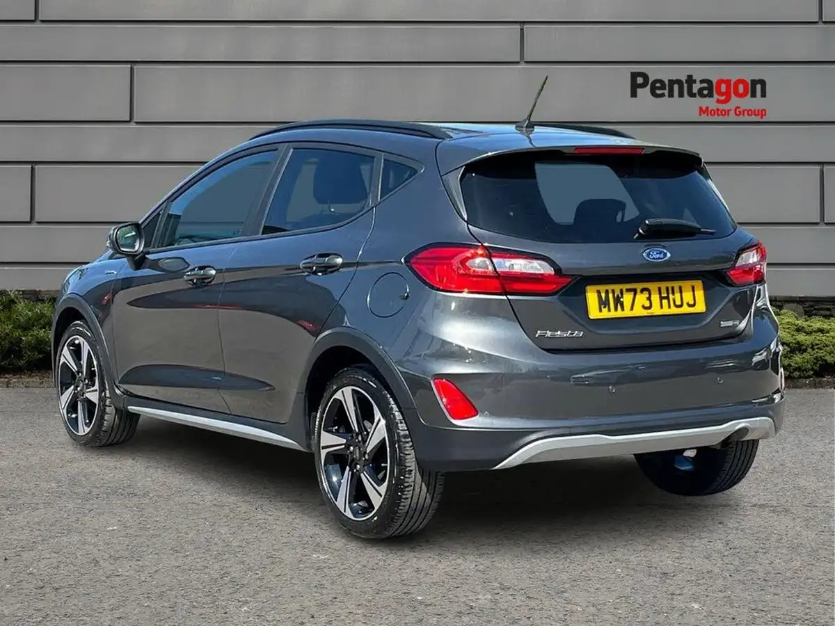 2023-ford-fiesta-10t-active-125ps-hybrid-mhev-big-1