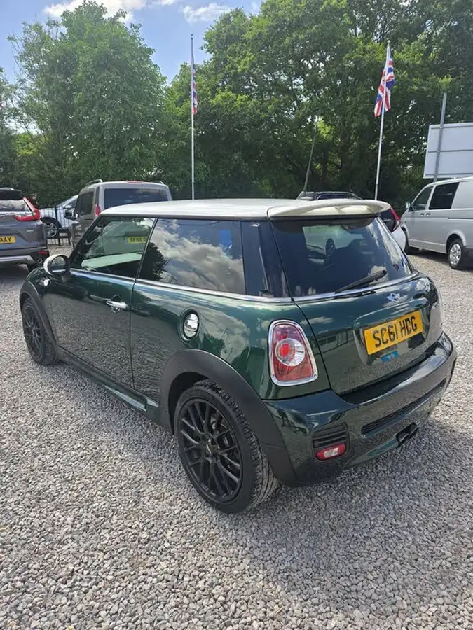 2012-mini-cooper-16-john-cooper-works-hatchback-3d-big-3