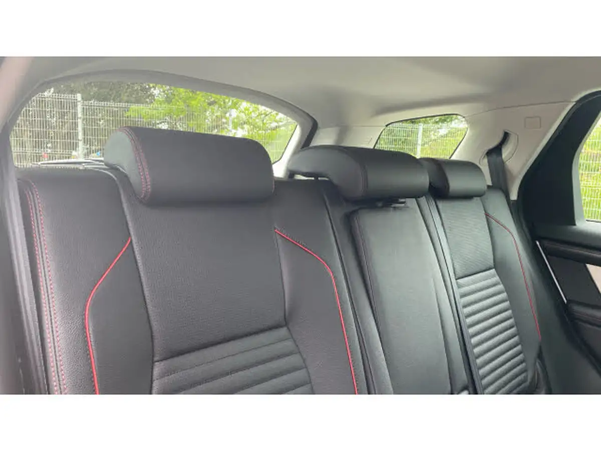 2020-land-rover-discovery-sport-20-d200-r-dynamic-se-big-34