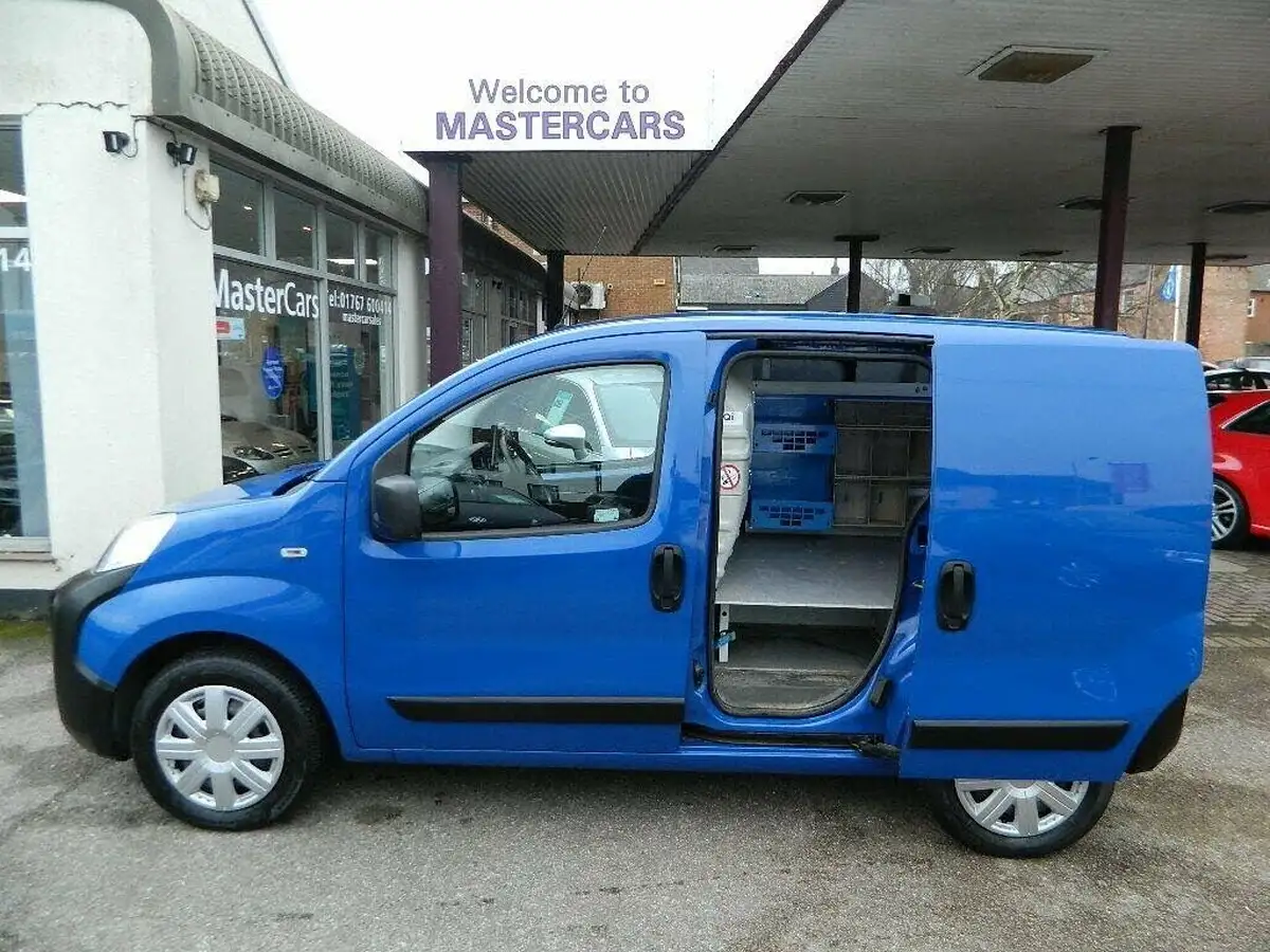 2015-fiat-fiorino-13jtd-cargo-sx-big-12