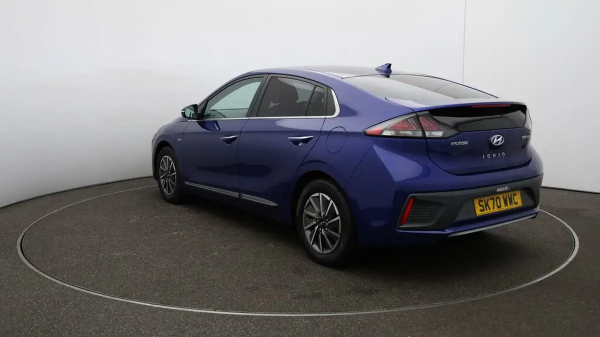 2020-hyundai-ioniq-e-premium-se-electric-100kw-big-60